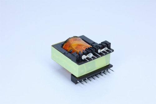 High-frequency transformer EC4215